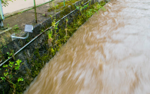 Rivermeter am Frankenburger Redlbach